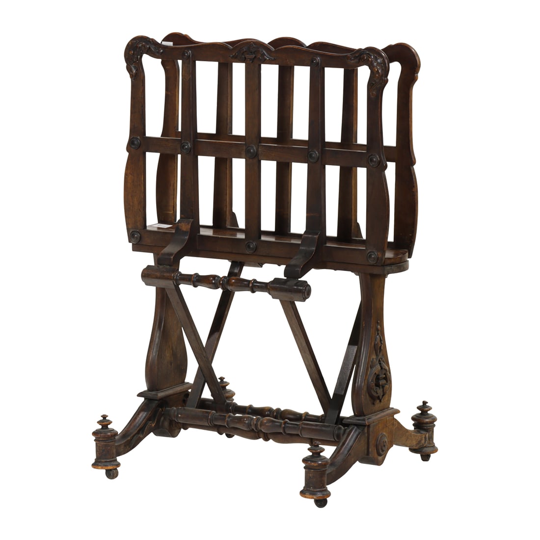 An American Victorian mahogany folio stand: An American Victorian mahogany folio stand, 19th century, each with hinged lattice sections with ratchet mechanism, greatest 42"h x 20"w x 25"d (closed). Provenance: From the Estate of Margaret G. Hun