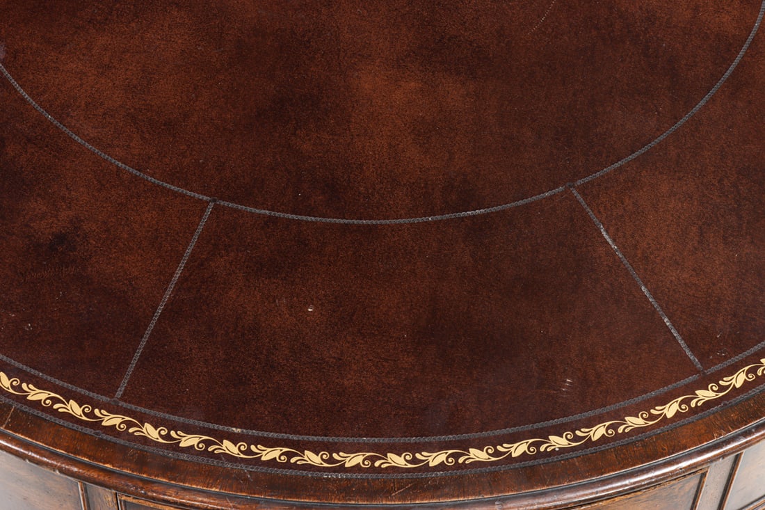 A Regency style drum table - 4