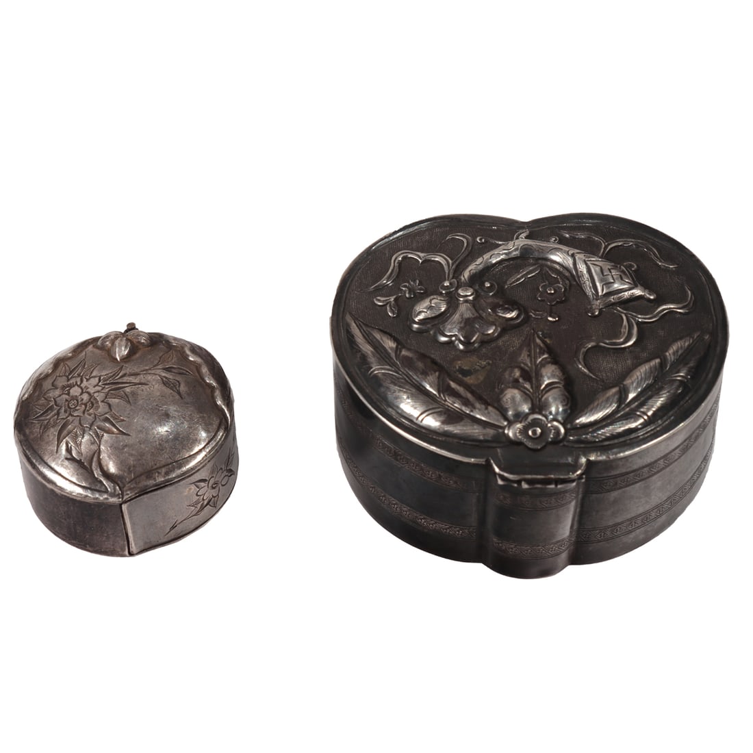 (lot of 2) Chinese silver peach form cosmetic boxes (1 of 4)