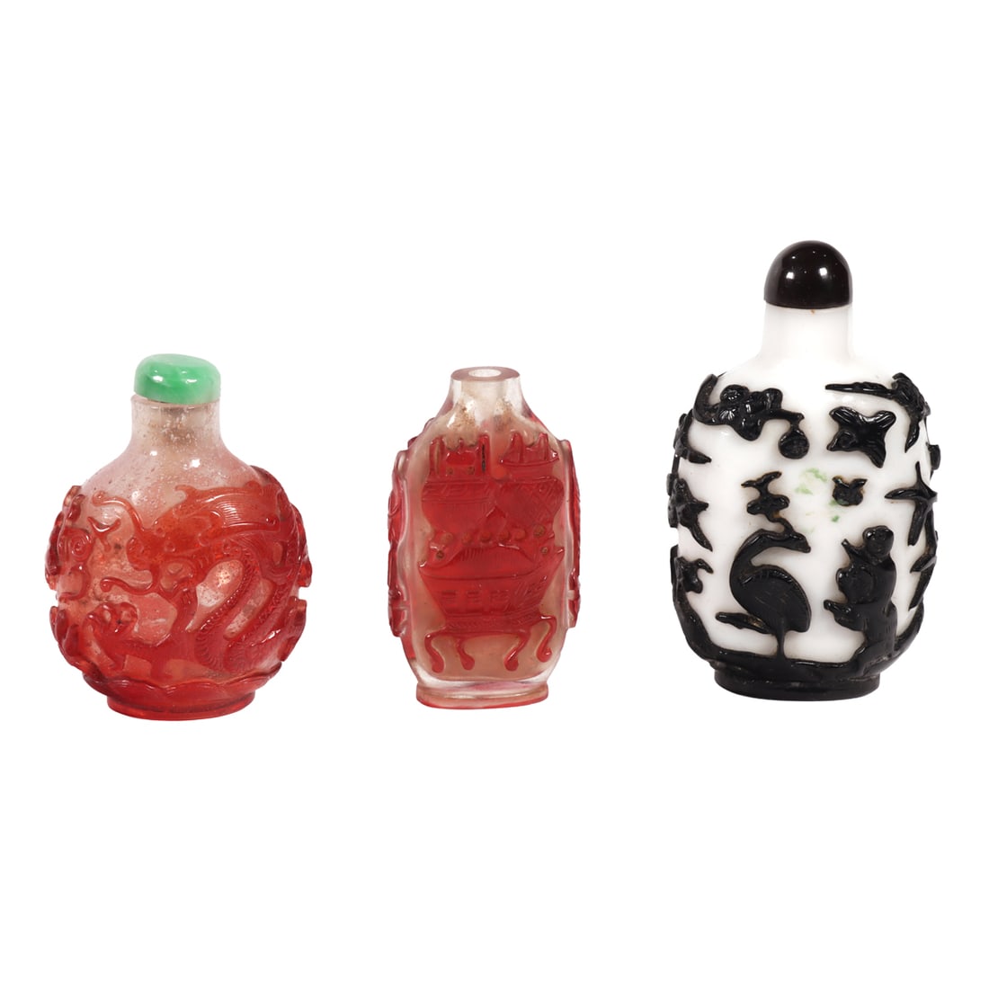(lot of 3) Chinese overlay glass snuff bottles (1 of 3)