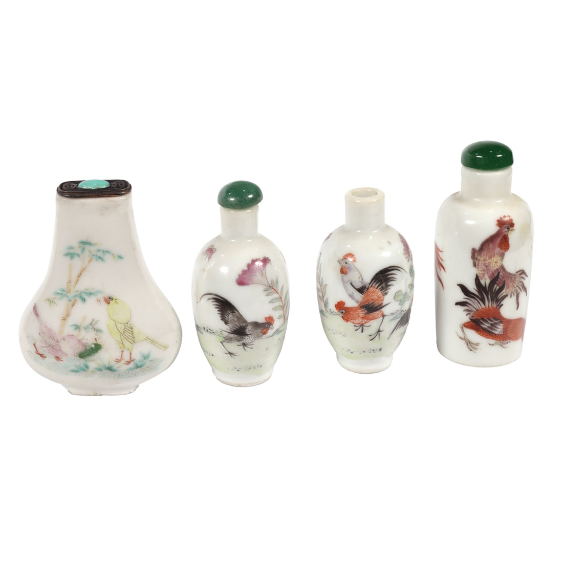 (lot of 4) Chinese famille rose 'rooster' snuff bottles (1 of 2)
