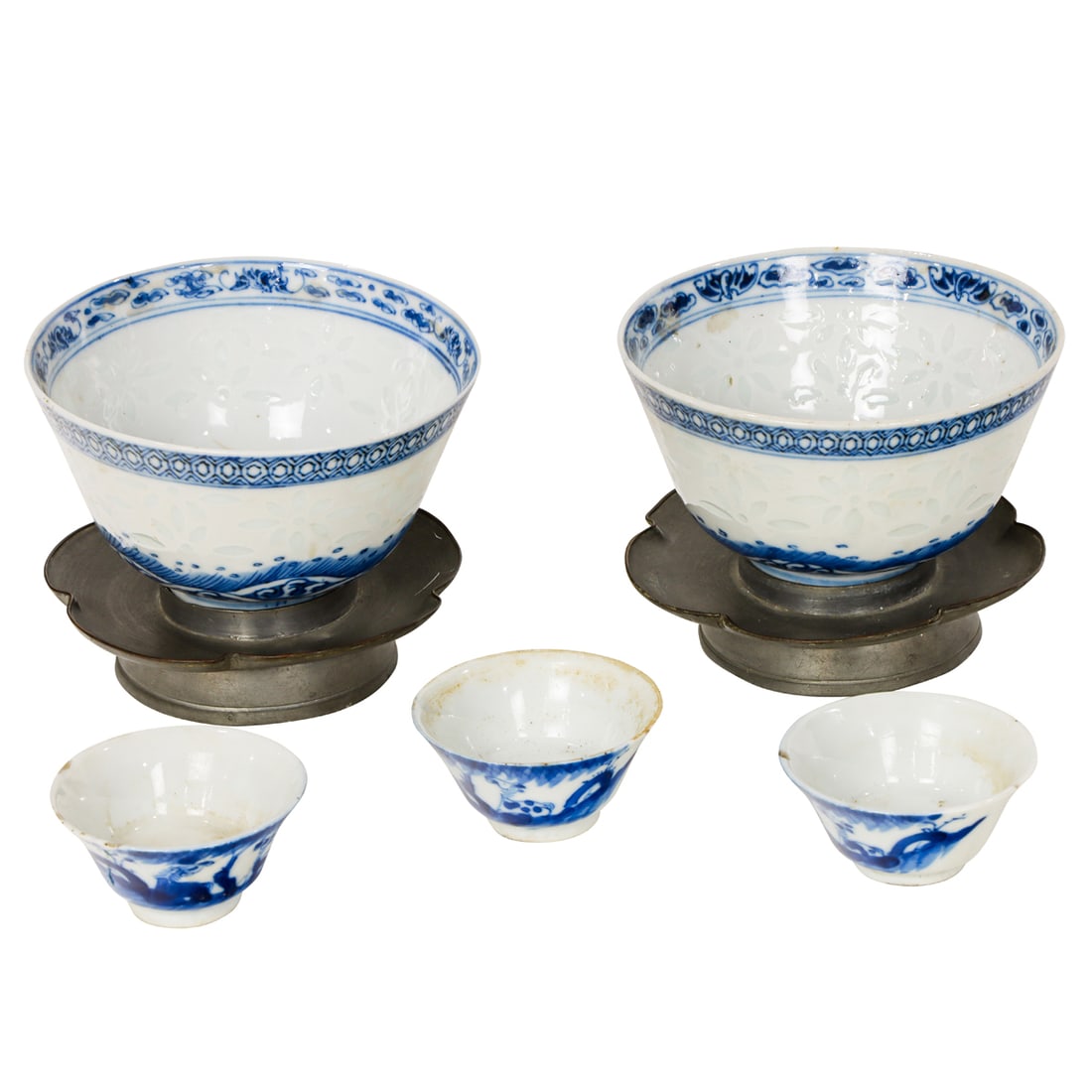 (lot of 5) Chinese blue and white bowls and wine cups (1 of 4)