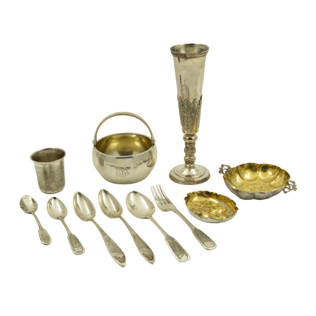 A group of Russian and Judaica silver including bowls (1 of 2)