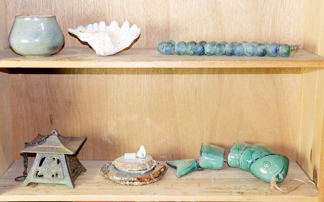 A decorative group (1 of 1)