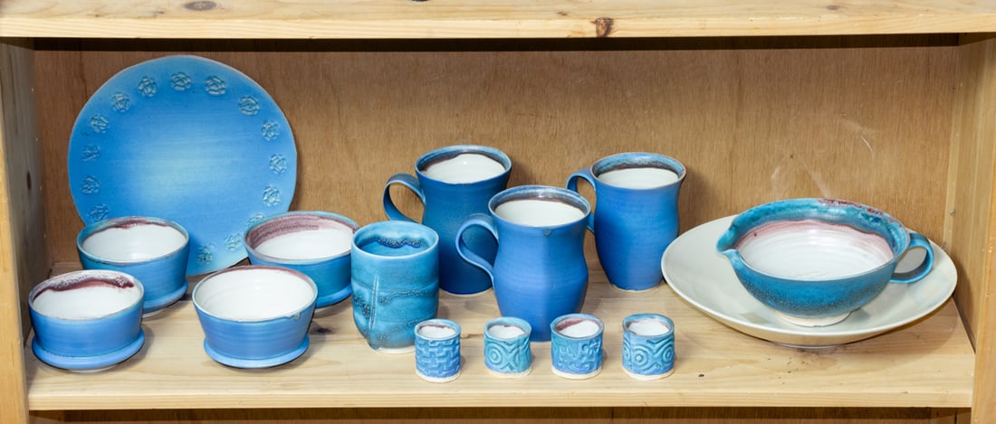 A group of Contemporary ceramic table articles in blue and white (1 of 1)