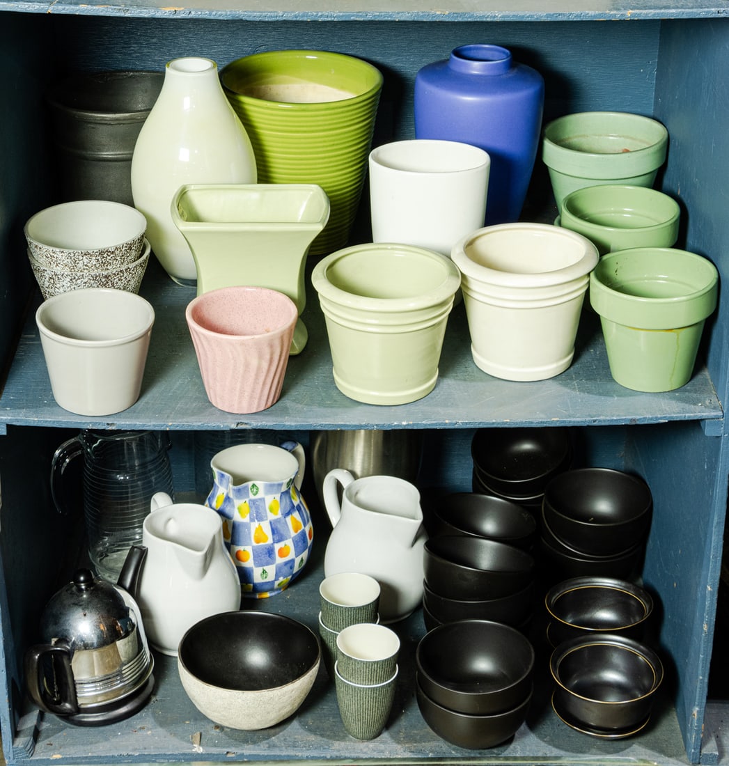 A group of table articles including flower pots, vases and others (1 of 1)