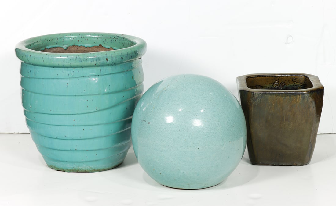 A group of garden pottery: A group of garden pottery, comprising sphere, 11.5"h; flambe glazed square tapered jardiniere, 8.5"h and turquoise glazed pot, 13.5"h x 14"dia