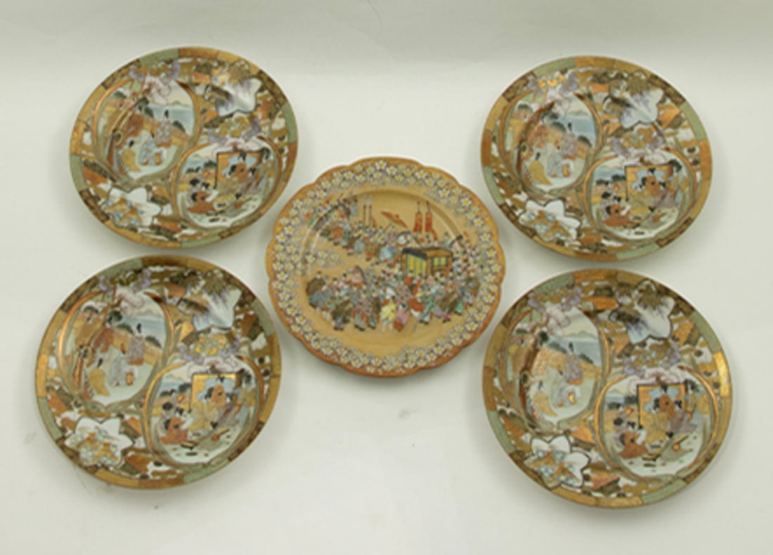 (lot of 5) Japanese satsuma dishes: (lot of 5) Japanese satsuma dishes. Depicting figural motif, 7.375" across.