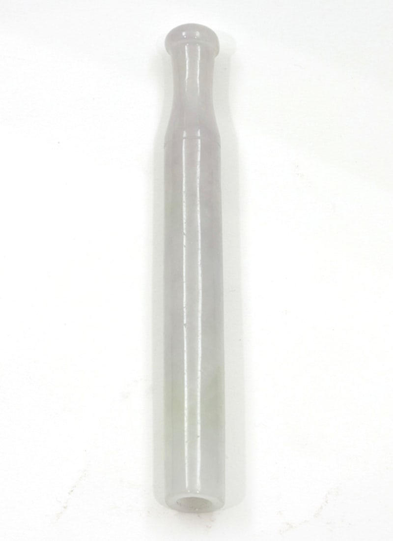 A Chinese lavender jadeite cigarette holder (1 of 1)