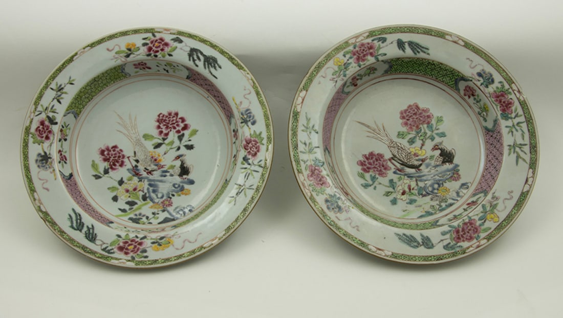 (lot of 2) Chinese export famille rose soup bowls (1 of 4)