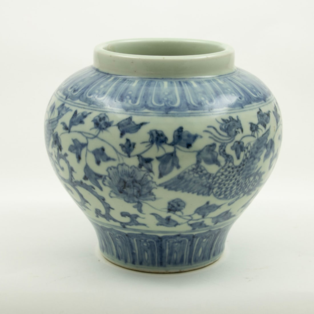 A Chinese blue and white jar (1 of 3)