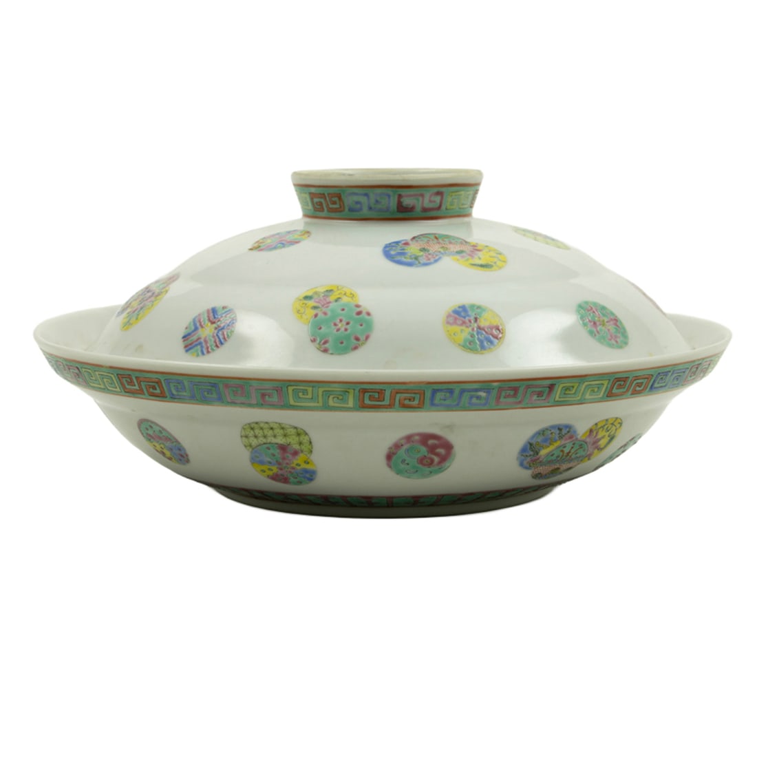 A Chinese famille rose tureen (1 of 3)