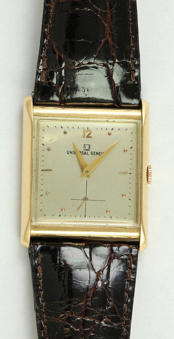 Gentleman's Universal Geneve yellow gold wristwatch: Gentleman's Universal Geneve 14K yellow gold wristwatch, circa 1940's having a signed silvered dial, applied dot, baton and Arabic chapters, subsidiary seconds hand; Manual wind movement #163508, Univ