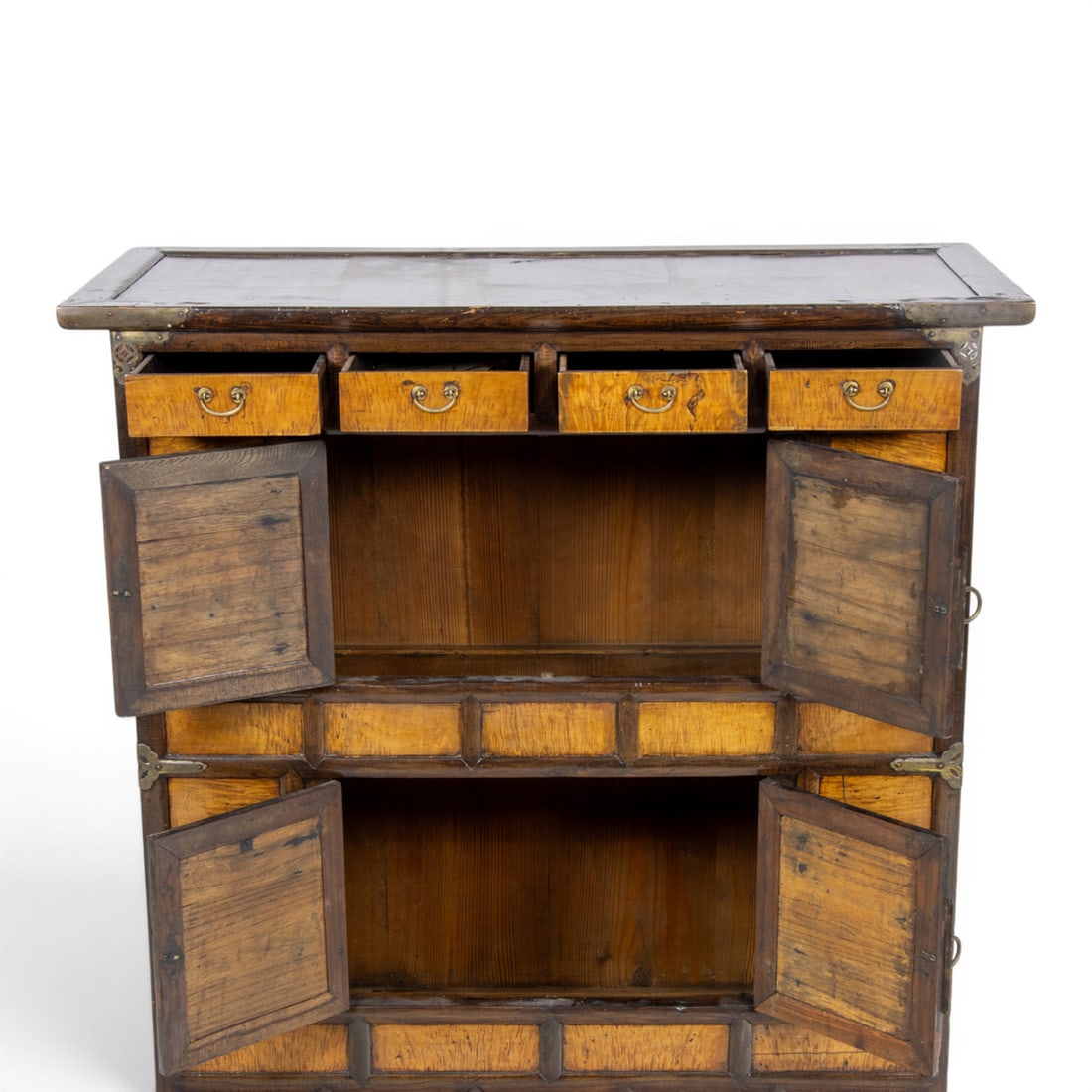 A Korean cabinet - 4