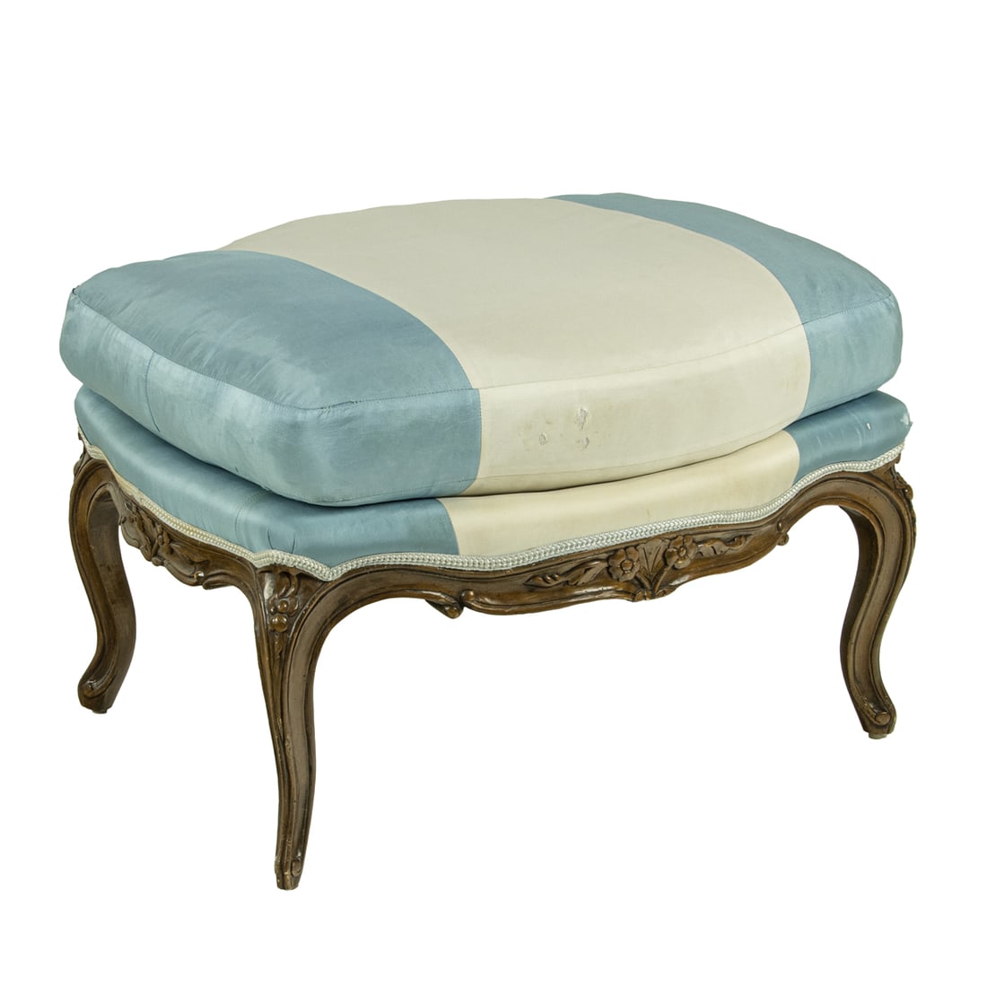 A Louis XV style ottoman (1 of 3)