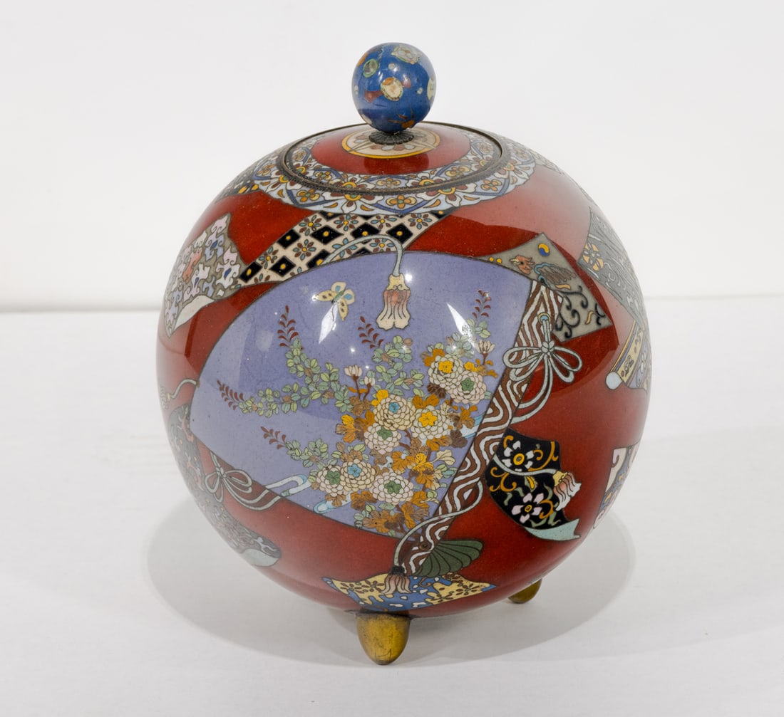 A Satsuma vase - 2