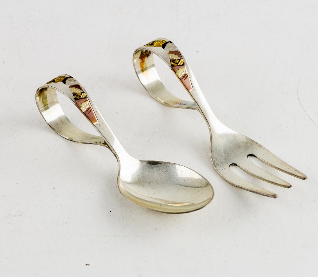 A Japanese 900-standard silver children's spoon and fork (1 of 3)