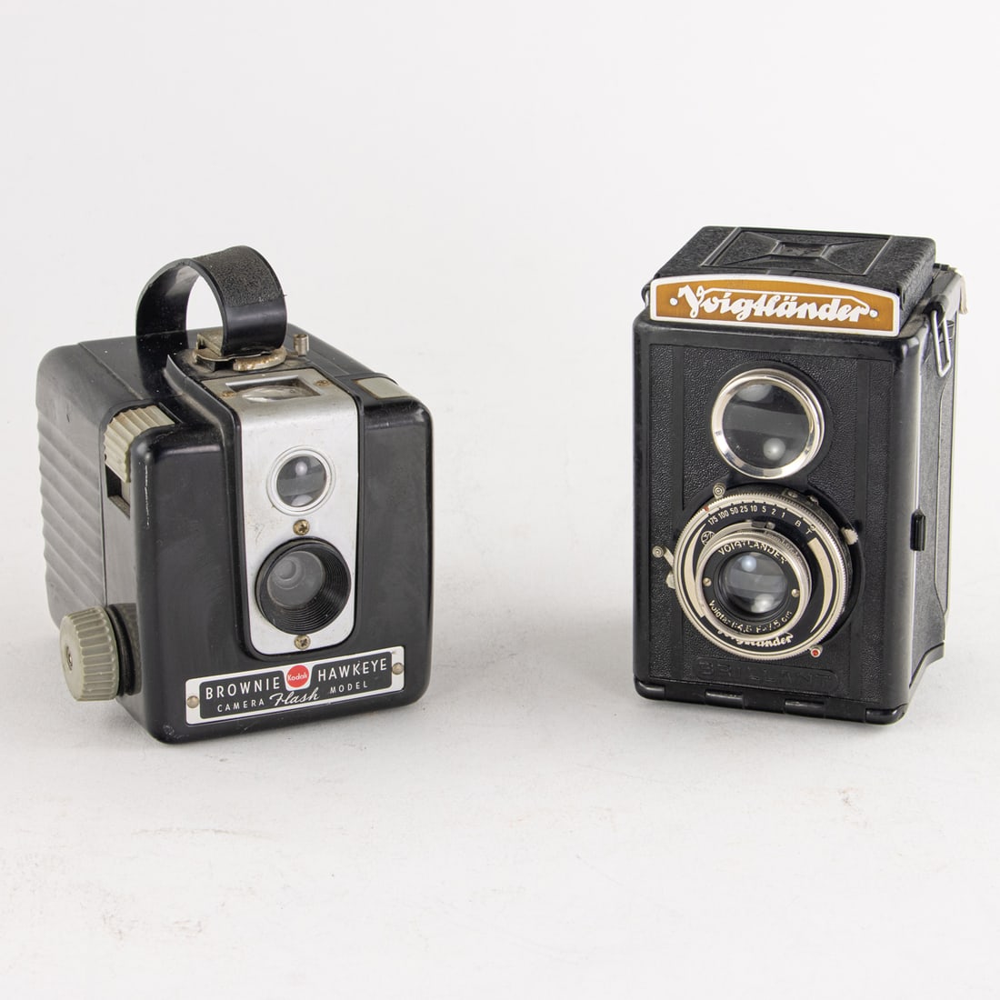 A group of mostly Kodak Brownie box cameras (1 of 2)