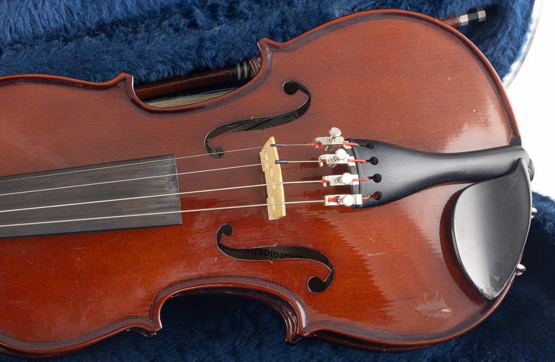 A German half size violin - 2
