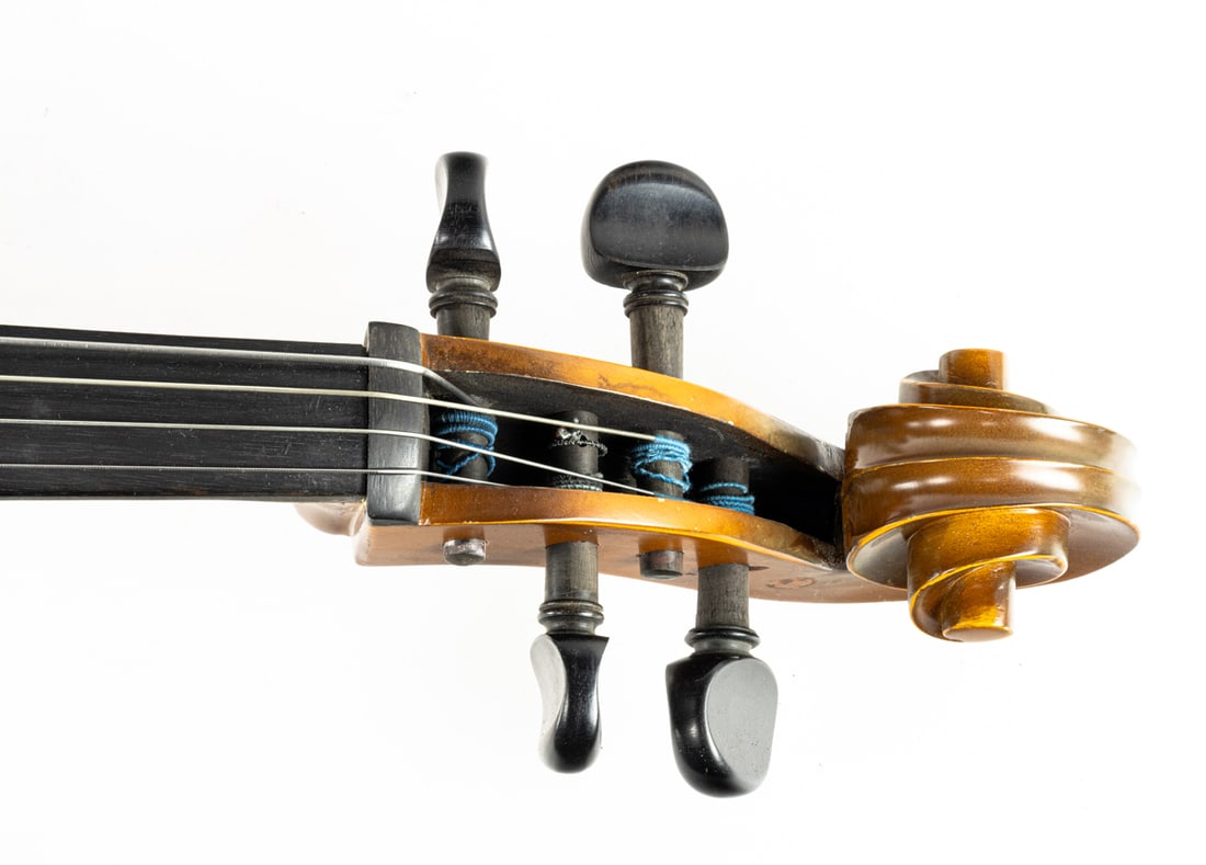 A Rode cello - 2