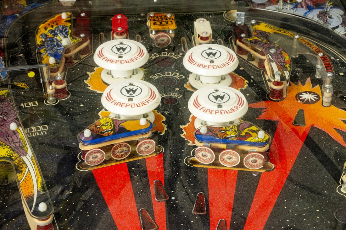A Firepower pinball machine - 7