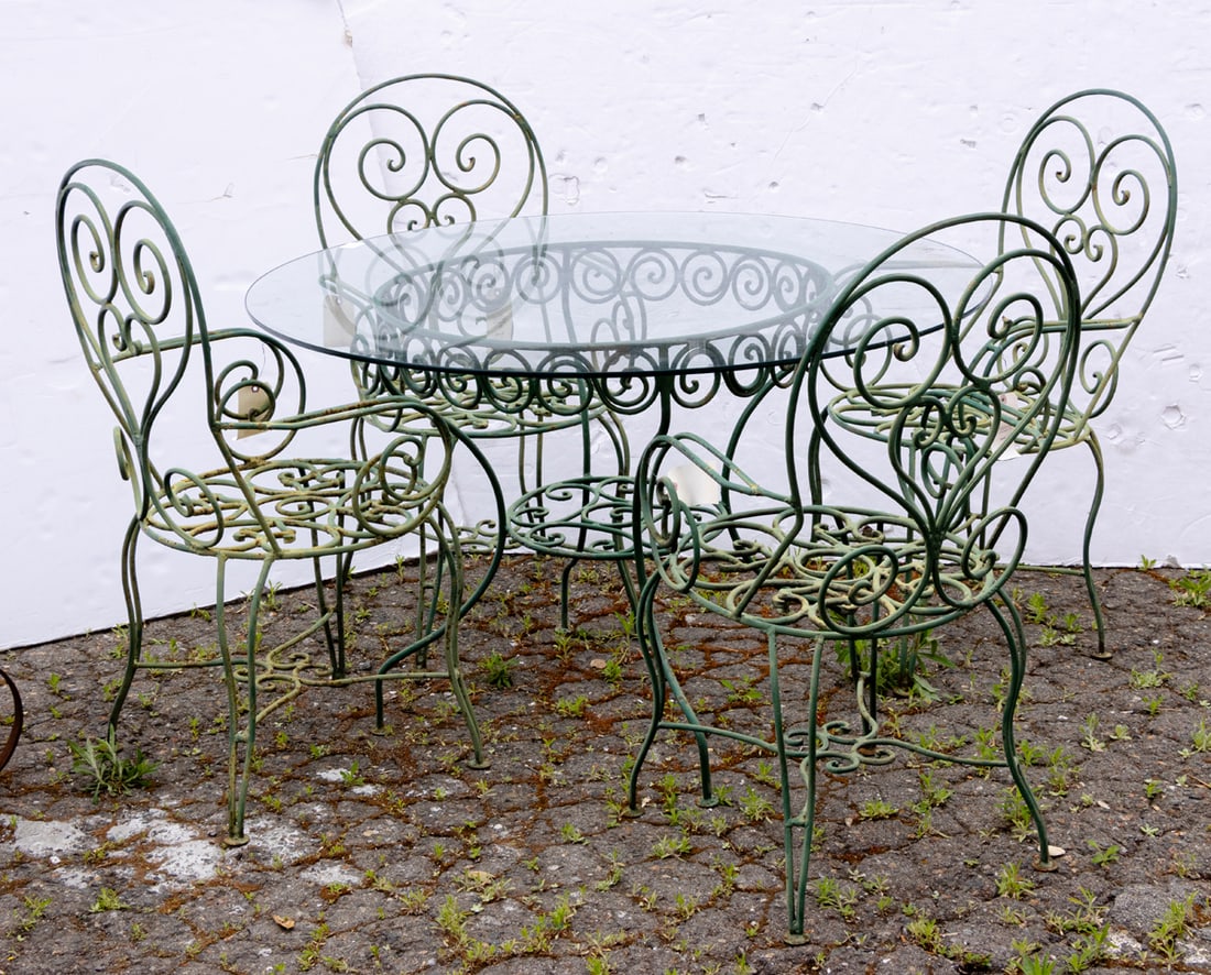 A set of five pieces of garden furniture (1 of 2)