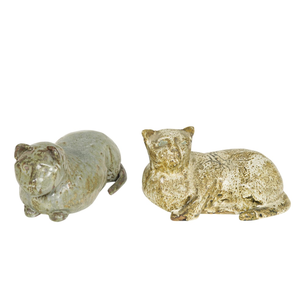 Sculptures, Jacomena Maybeck: (lot of 2) Jacomena Maybeck (American/Dutch, 1901-1996), Two Cats, 1971, ceramic, each signed beneath, one dated beneath, overall (for larger): 6"h x 10"w x 6"d. Provenance: Property from the Private