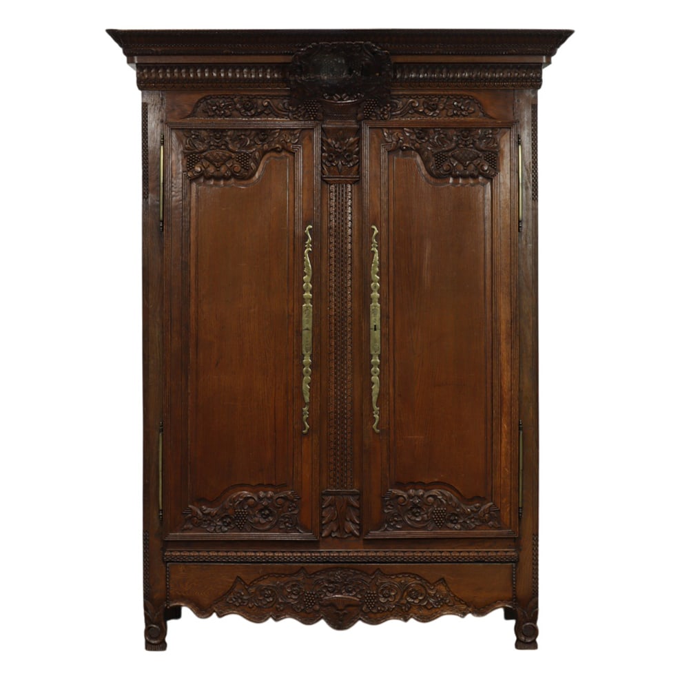 A French Norman wedding armoire 18th century (1 of 4)