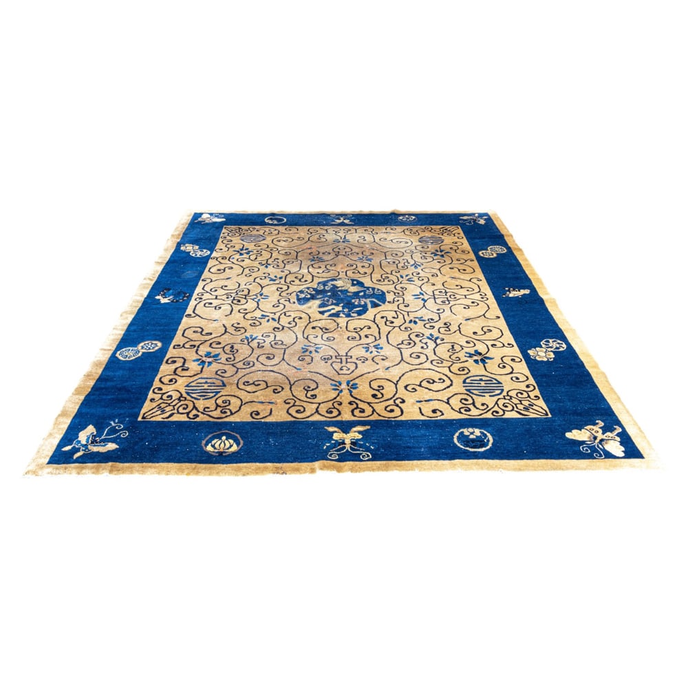 A Chinese Peking carpet: A Chinese Peking carpet, 9'9" x 8'2"