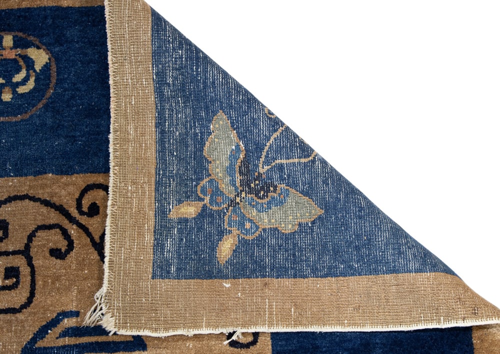 A Chinese Peking carpet - 4