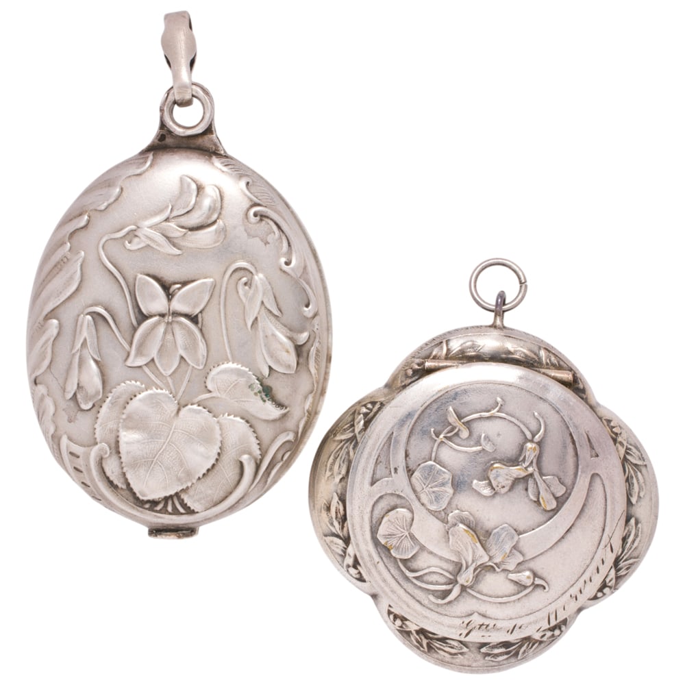 Two antique silver compacts (1 of 1)