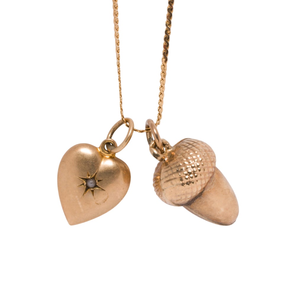 A 14k gold pendant necklace (1 of 1)