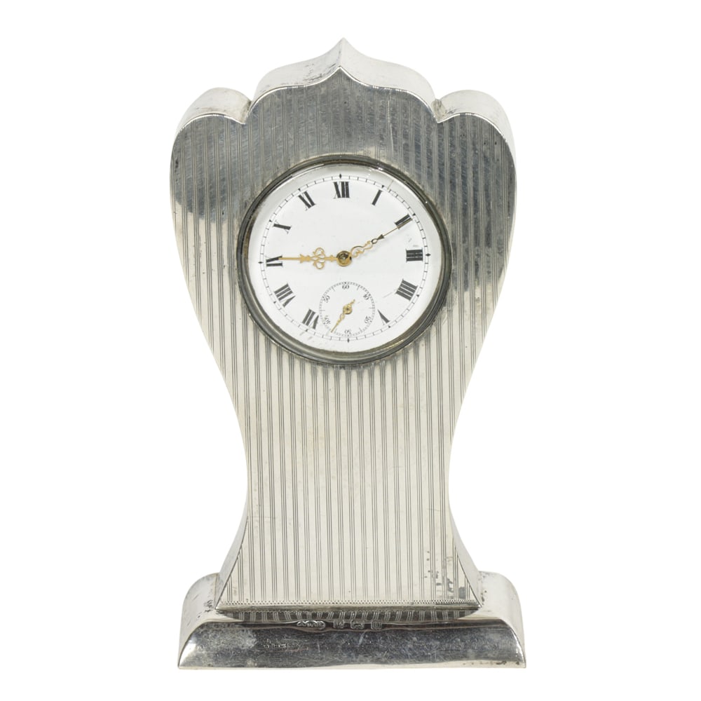 An Edwardian sterling silver cased desk clock (1 of 1)