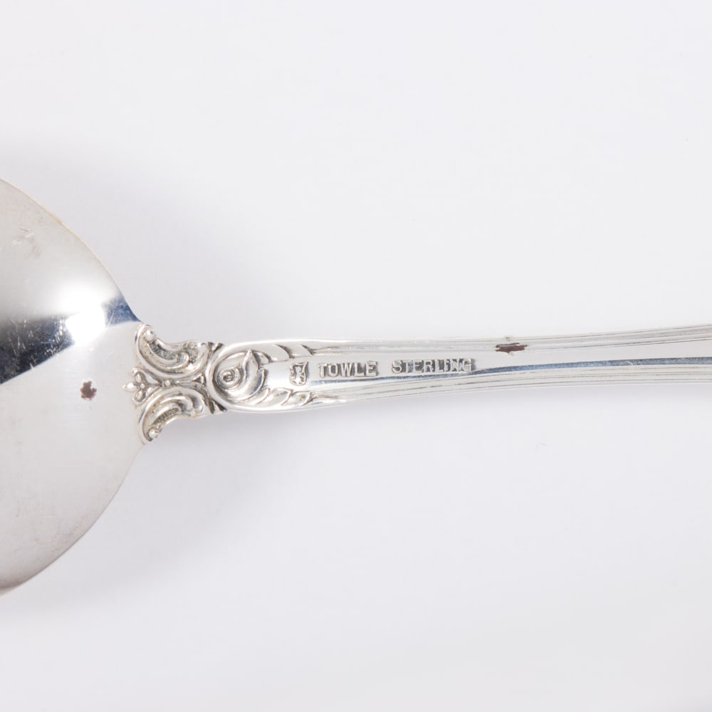A sterling flatware set - 3