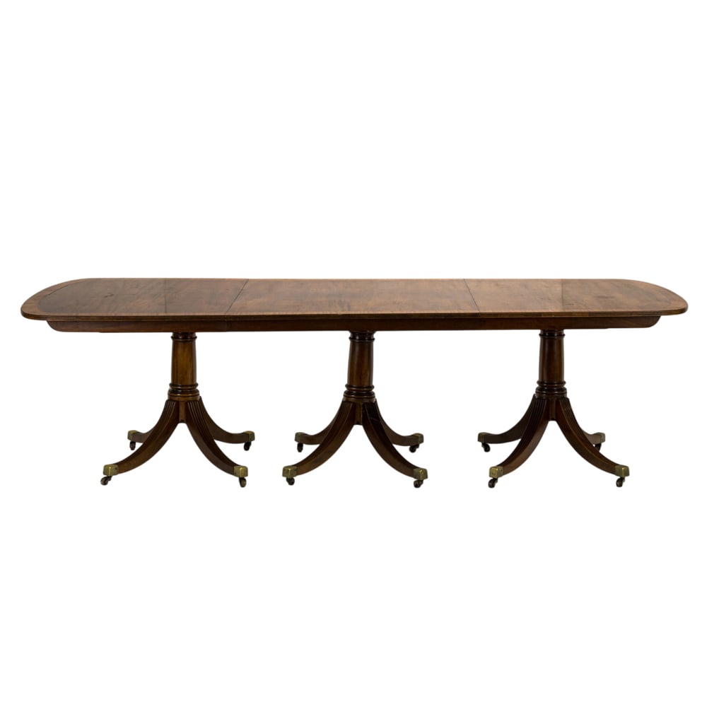 A Regency style triple pedestal dining table (1 of 7)