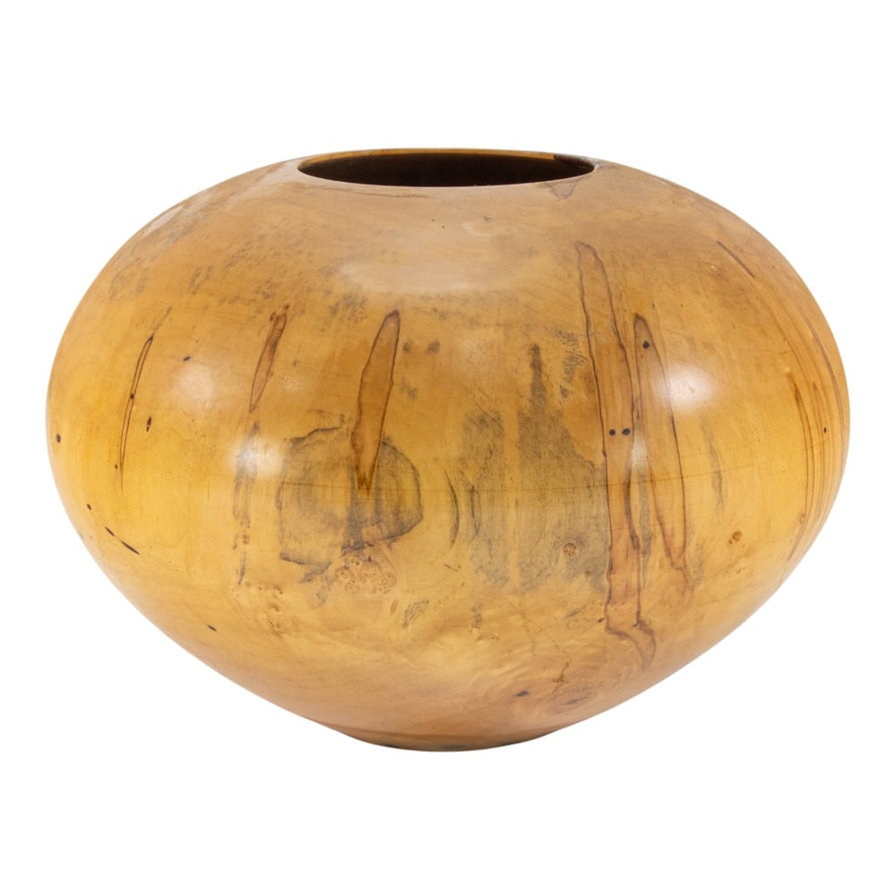 A Philip Moulthrop ashleaf maple turned vessel: A Philip Moulthrop ashleaf maple turned vessel, inscribed on base 'PCM / Philip Moulthrop / Ashleaf Maple / Acer Negundo / 8810', 9"h x 12"w