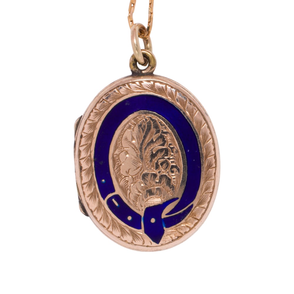 An antique gold locket necklace (1 of 2)