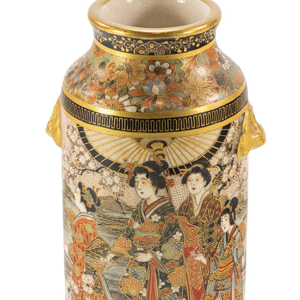 A Japanese Satsuma miniature vase (1 of 3)