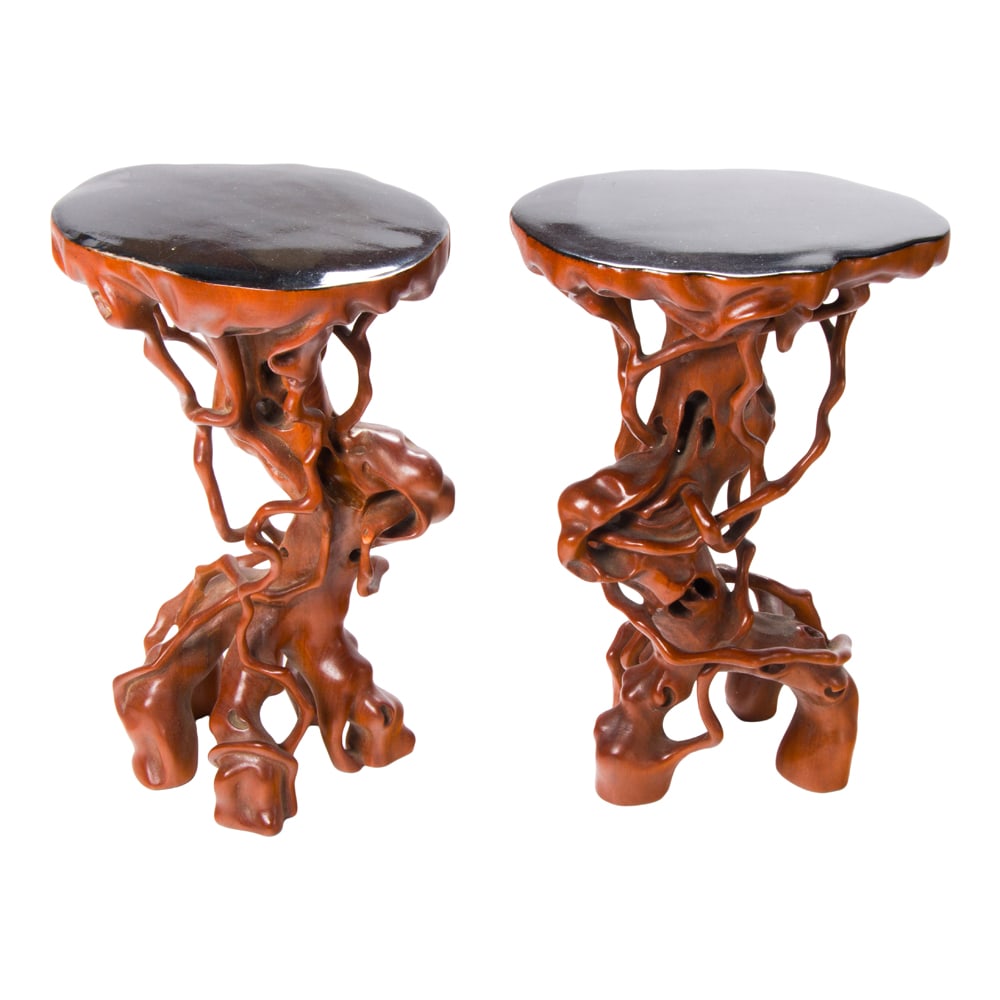 A pair of Chinese boxwood stands (1 of 2)
