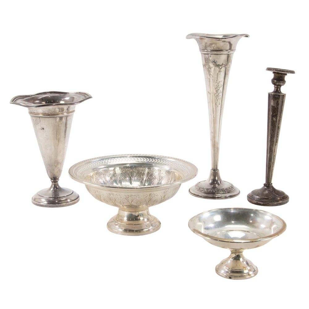 A group of damaged weighted sterling table articles (1 of 1)