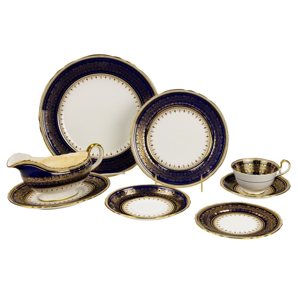 An Aynsley gilt and cobalt decorated porcelain dinner service (1 of 2)