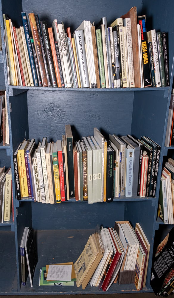 An assembled group of books on the history of Western art: An assembled group of books on the history of Western art, mostly on the topics of architecture, arts and craft movement, and decorative arts