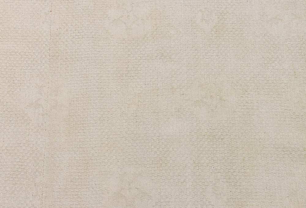 A large contemporary carpet - 4