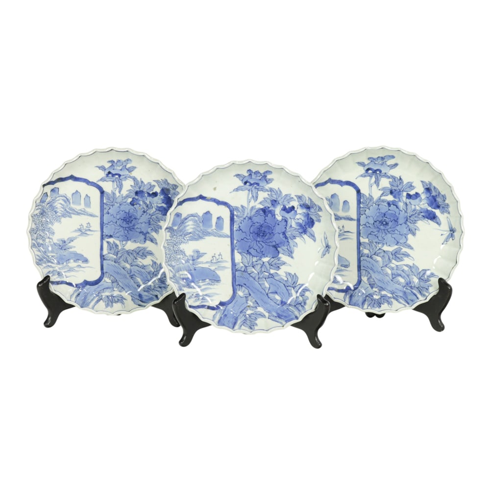 (lot of 3) Japanese blue and white dishes (1 of 2)