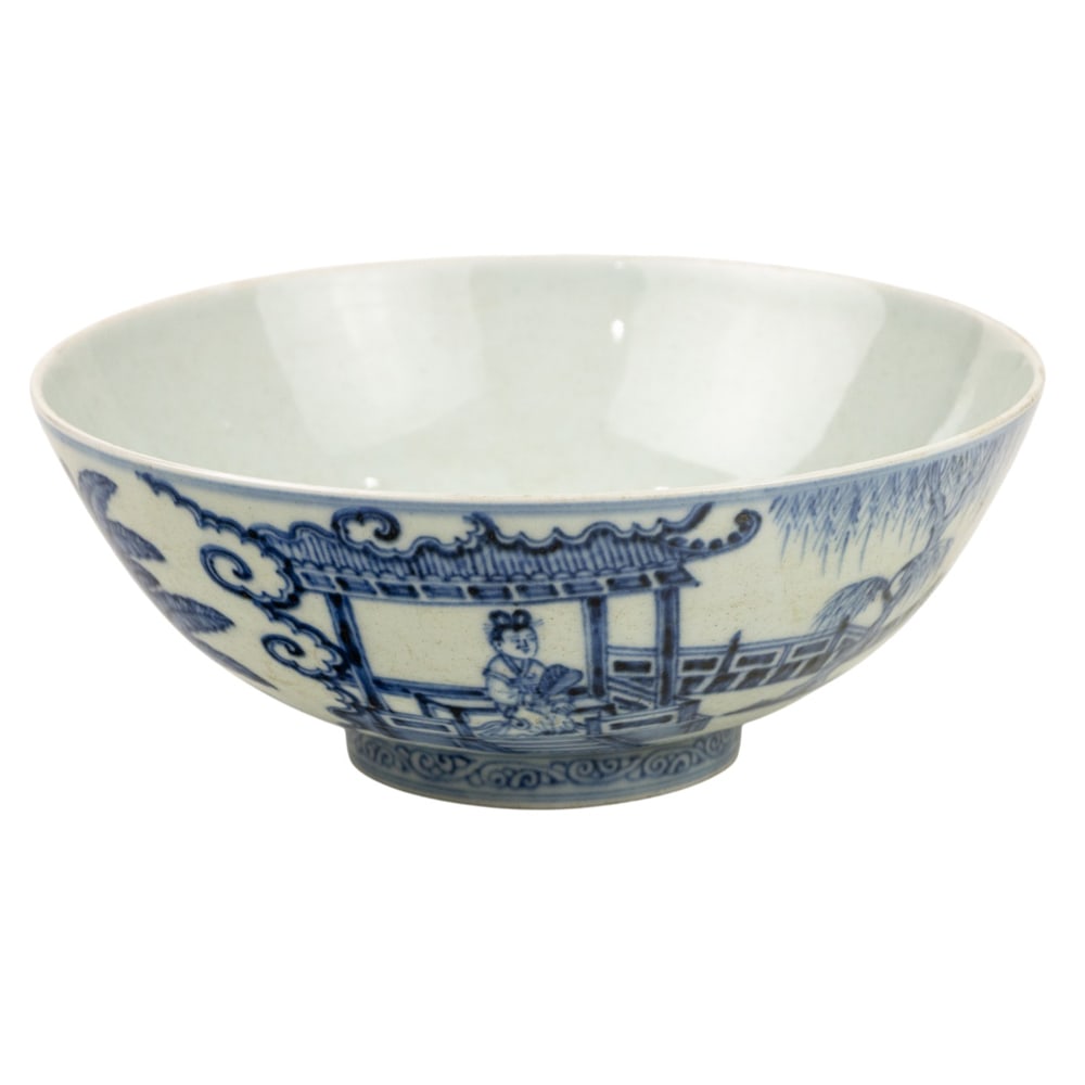A Chinese blue and white bowl (1 of 2)