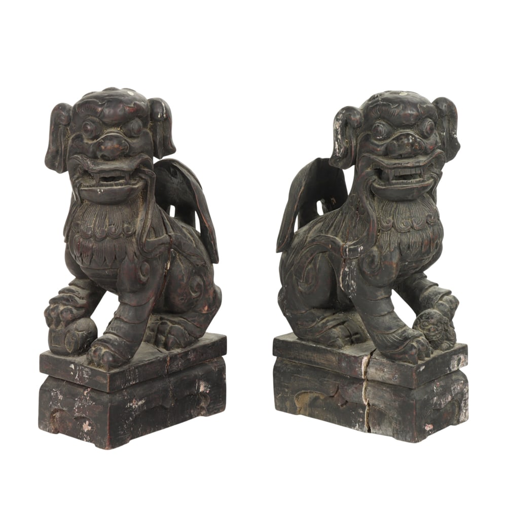 (lot of 2) Chinese painted wood guardian lions (1 of 1)
