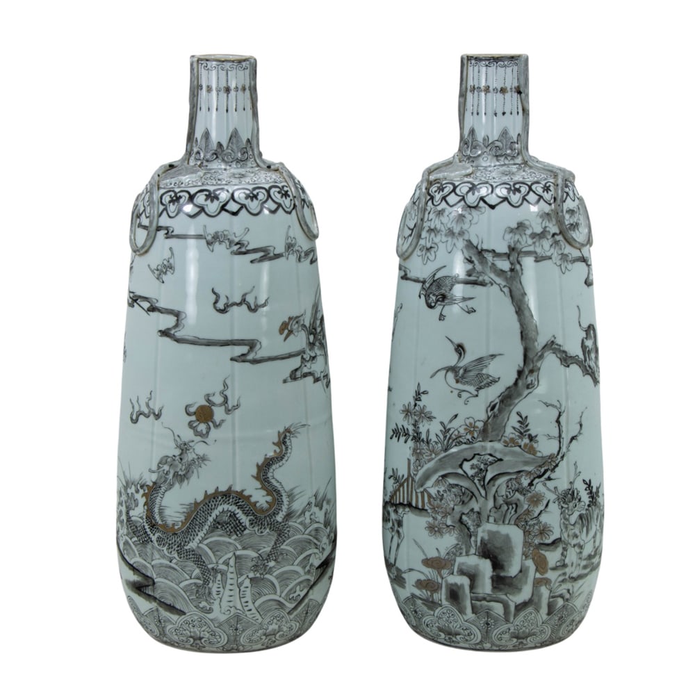 (lot of 2) Chinese grisaille painted vases (1 of 5)