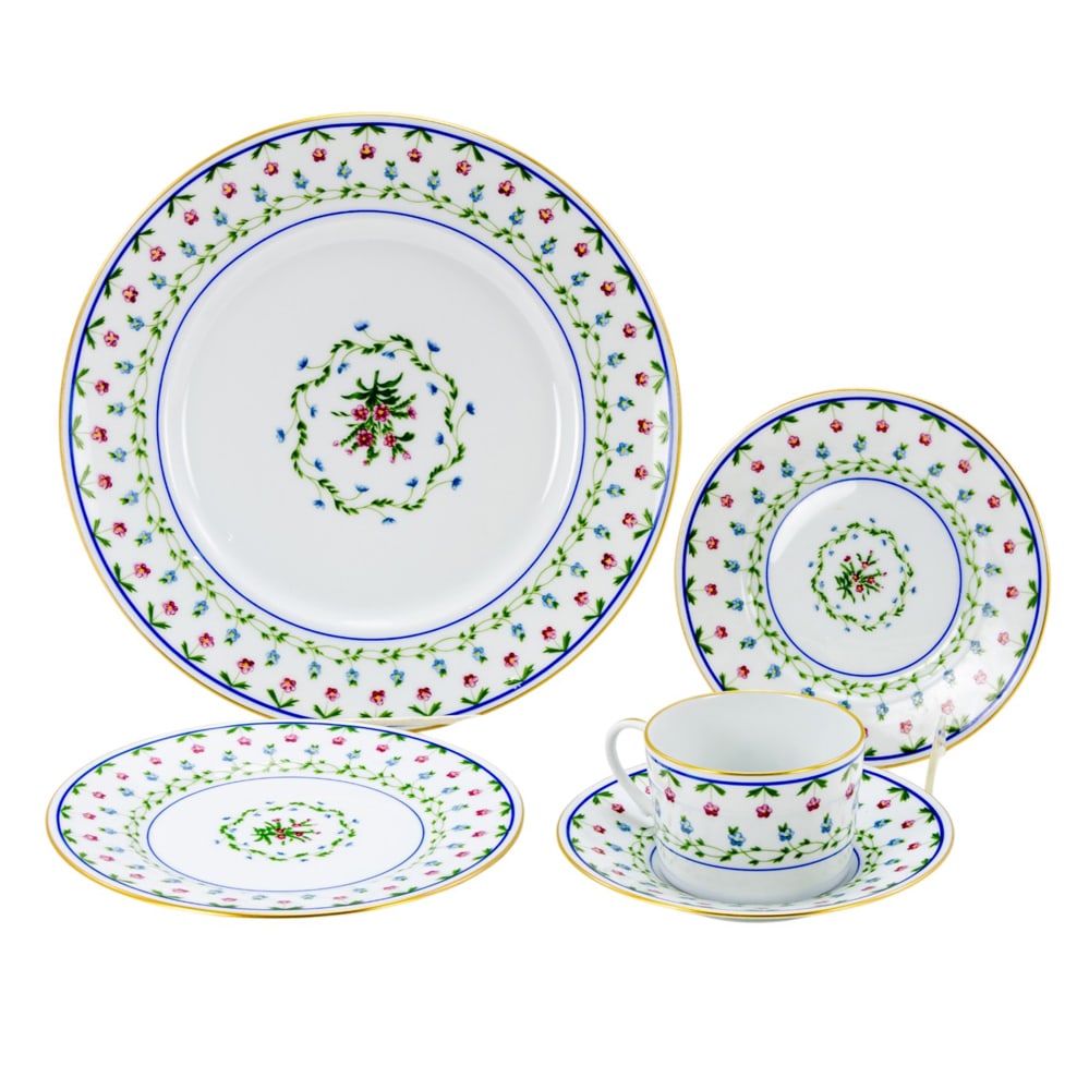 A. Raynaud & Cie Ceralene porcelain dinner service in the Lafayette pattern (1 of 6)