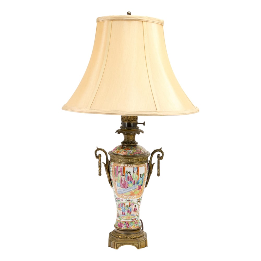 A French gilt bronze mounted Chinese famille rose porcelain oil lamp (1 of 4)