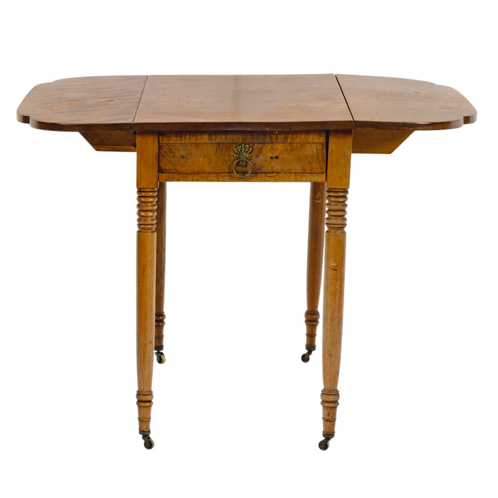 A Federal maple pembroke table (1 of 6)